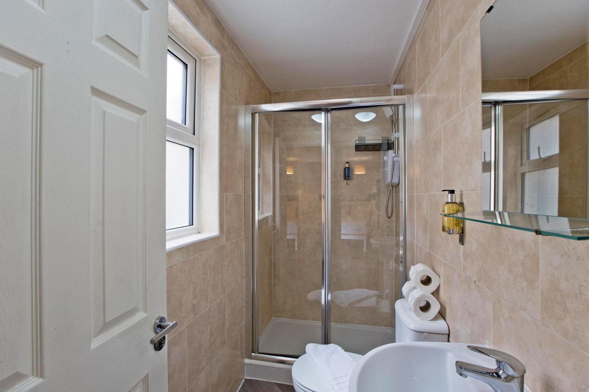 Imperial Corner House-Whitechapel Apartment London Eksteriør bilde